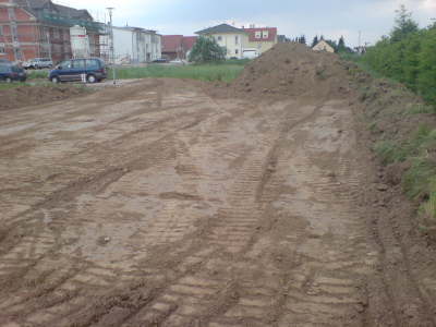 Abtrag Mutterboden 04.05.07 3/4